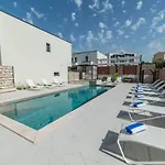 Pinna - Pinna Apartment Pula