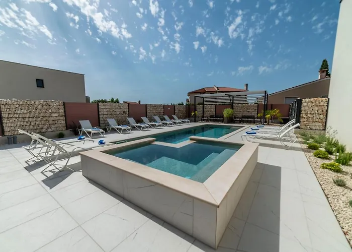 Pinna - Pinna 풀라