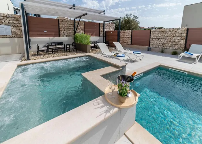 Pinna - Pinna 풀라