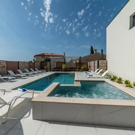 Apartman Pinna - Pinna *